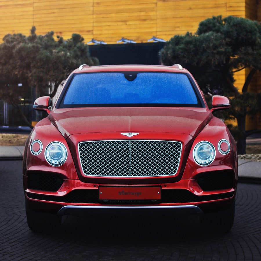 ИСТИННО ВАШ BENTLEY BENTAYGA - изображение -----------red на Bentleymoscow.ru!