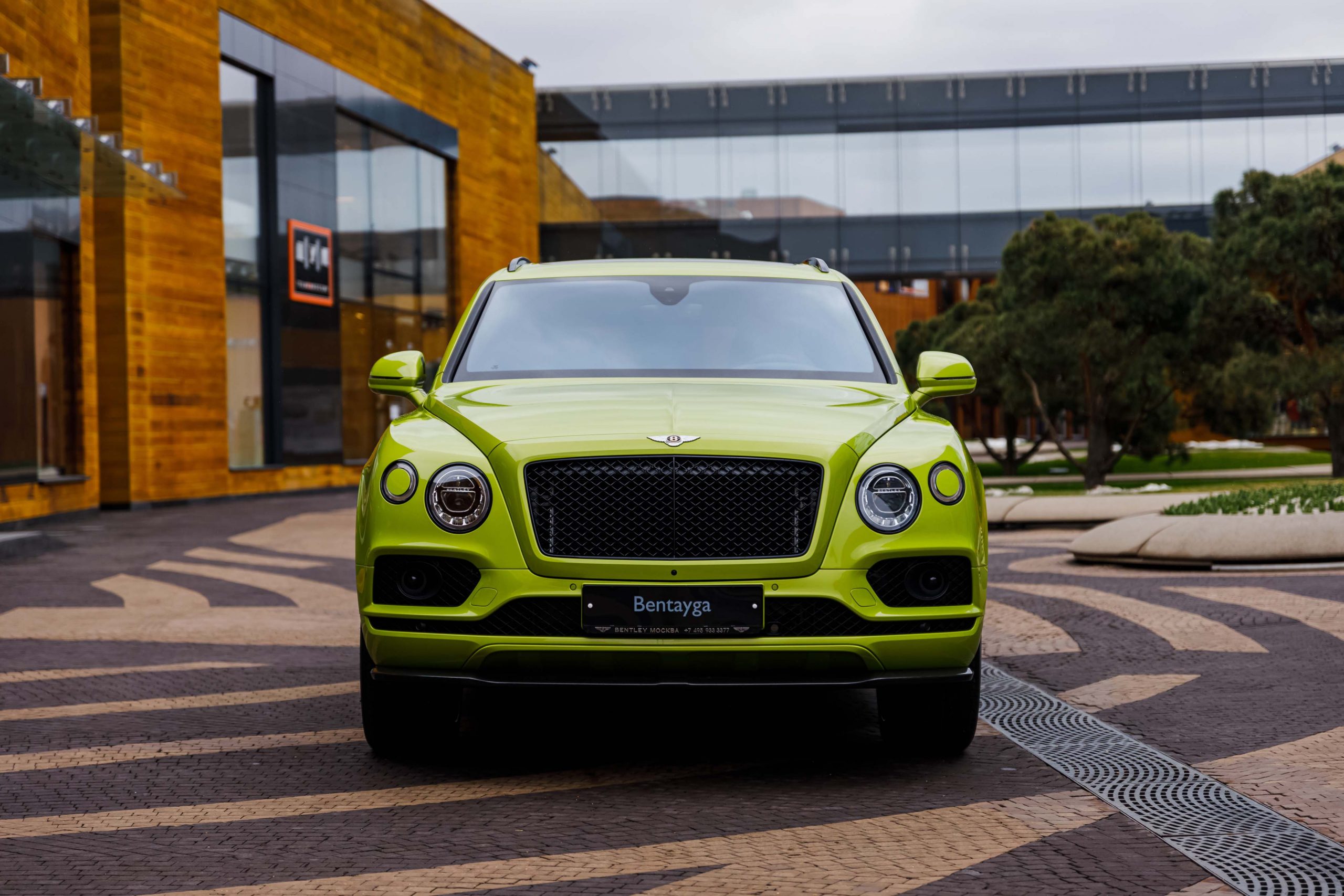 ВАШЕ ПРЕИМУЩЕСТВО НА BENTLEY BENTAYGA - изображение 02042020_Bentley_001-scaled на Bentleymoscow.ru!