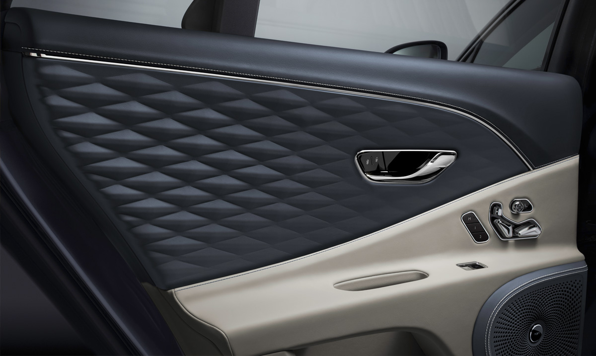 НОВЫЙ BENTLEY FLYING SPUR - изображение 1111 на Bentleymoscow.ru!