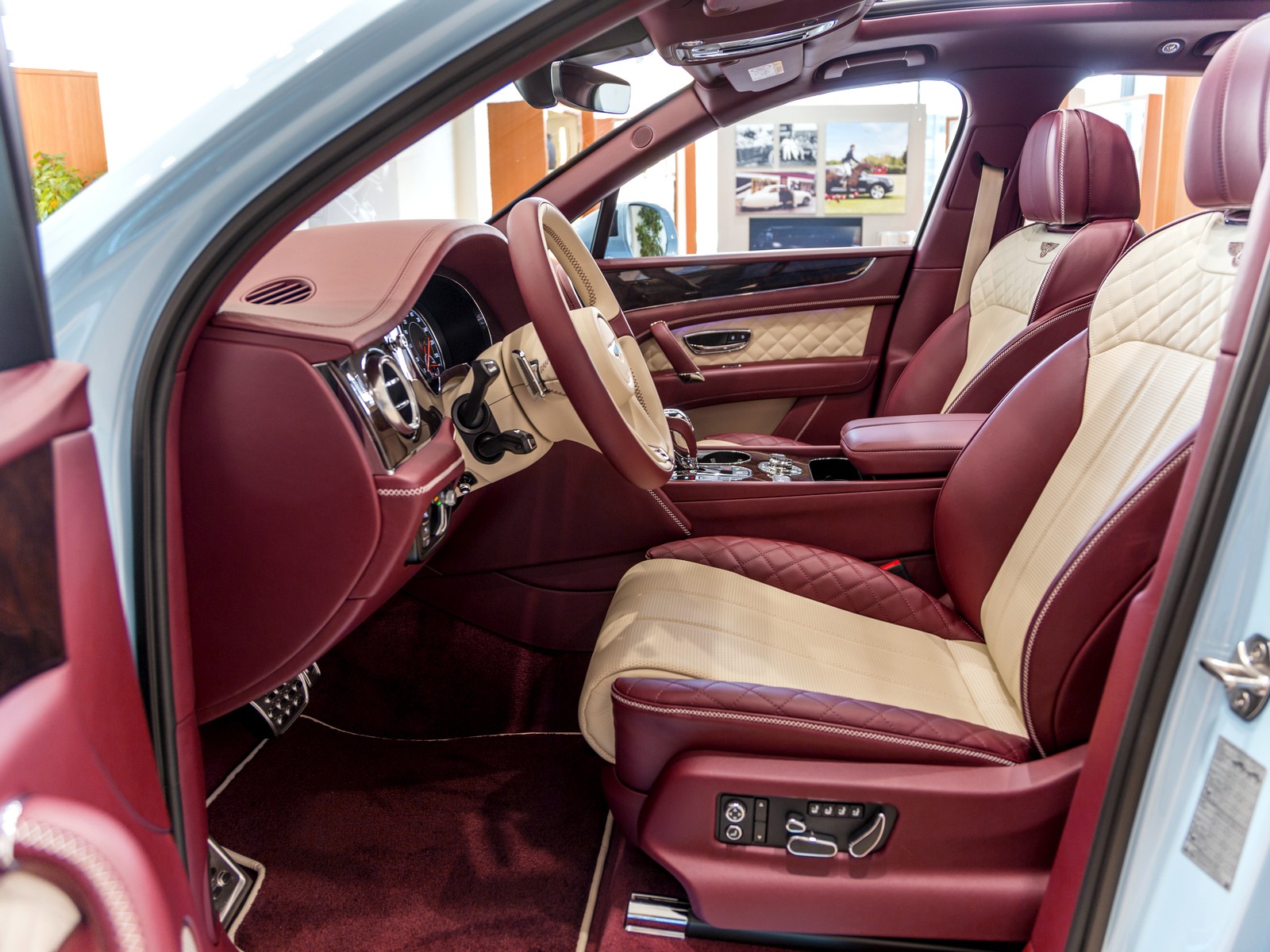 Bentley Bentayga: финальная коллекция 2020 - изображение 13-2 на Bentleymoscow.ru!