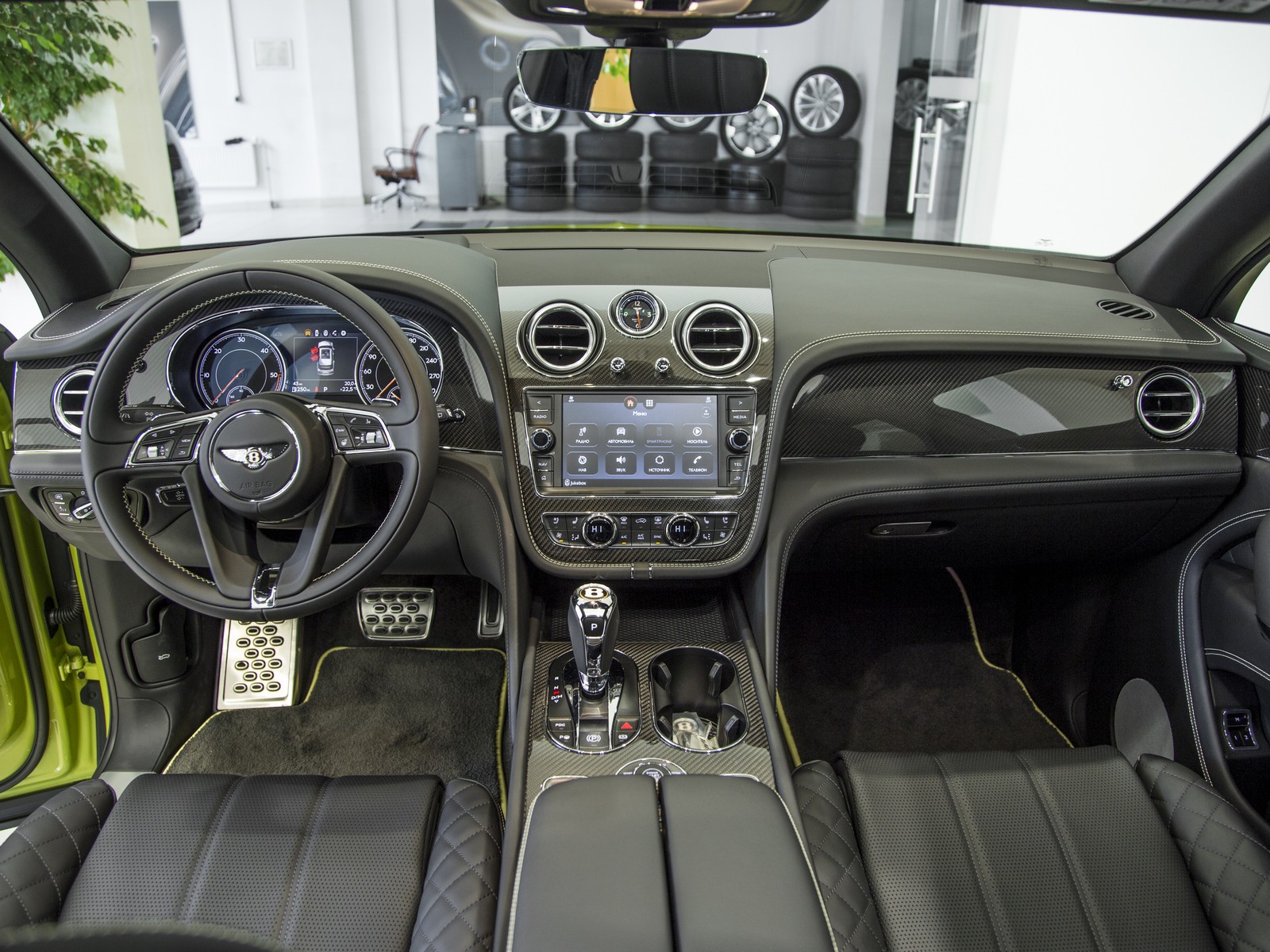 Bentley Bentayga: финальная коллекция 2020 - изображение 14-2 на Bentleymoscow.ru!