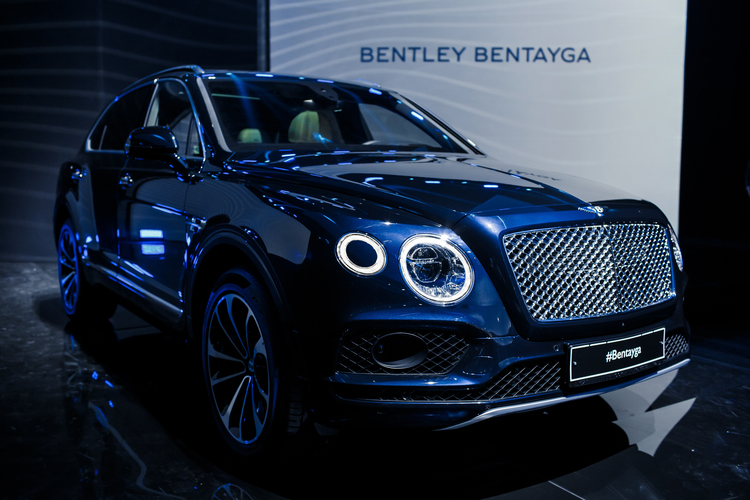 ЭКСТРАОРДИНАРНАЯ ПРЕЗЕНТАЦИЯ BENTLEY BENTAYGA В КОНЦЕРТНОМ ЗАЛЕ «БАРВИХА LUXURY VILLAGE» - изображение 161 на Bentleymoscow.ru!