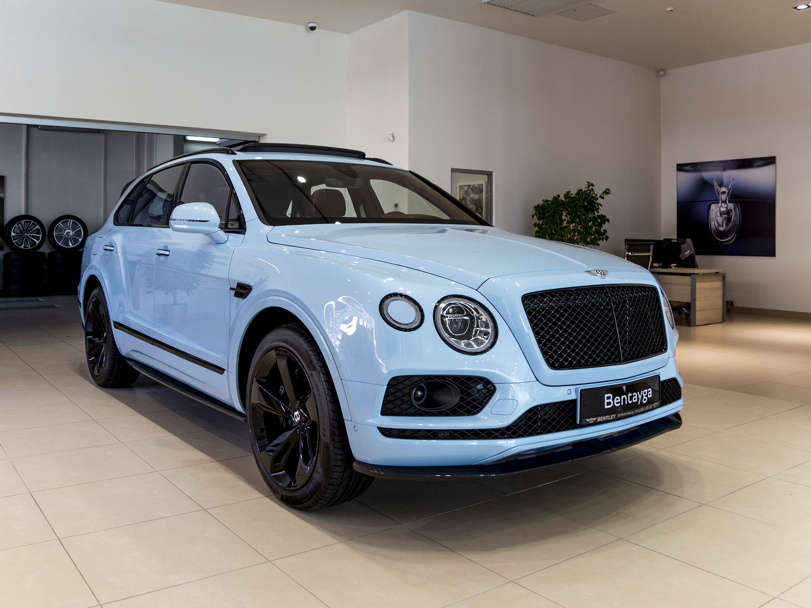Bentley Bentayga: финальная коллекция 2020 - изображение 2-17 на Bentleymoscow.ru!