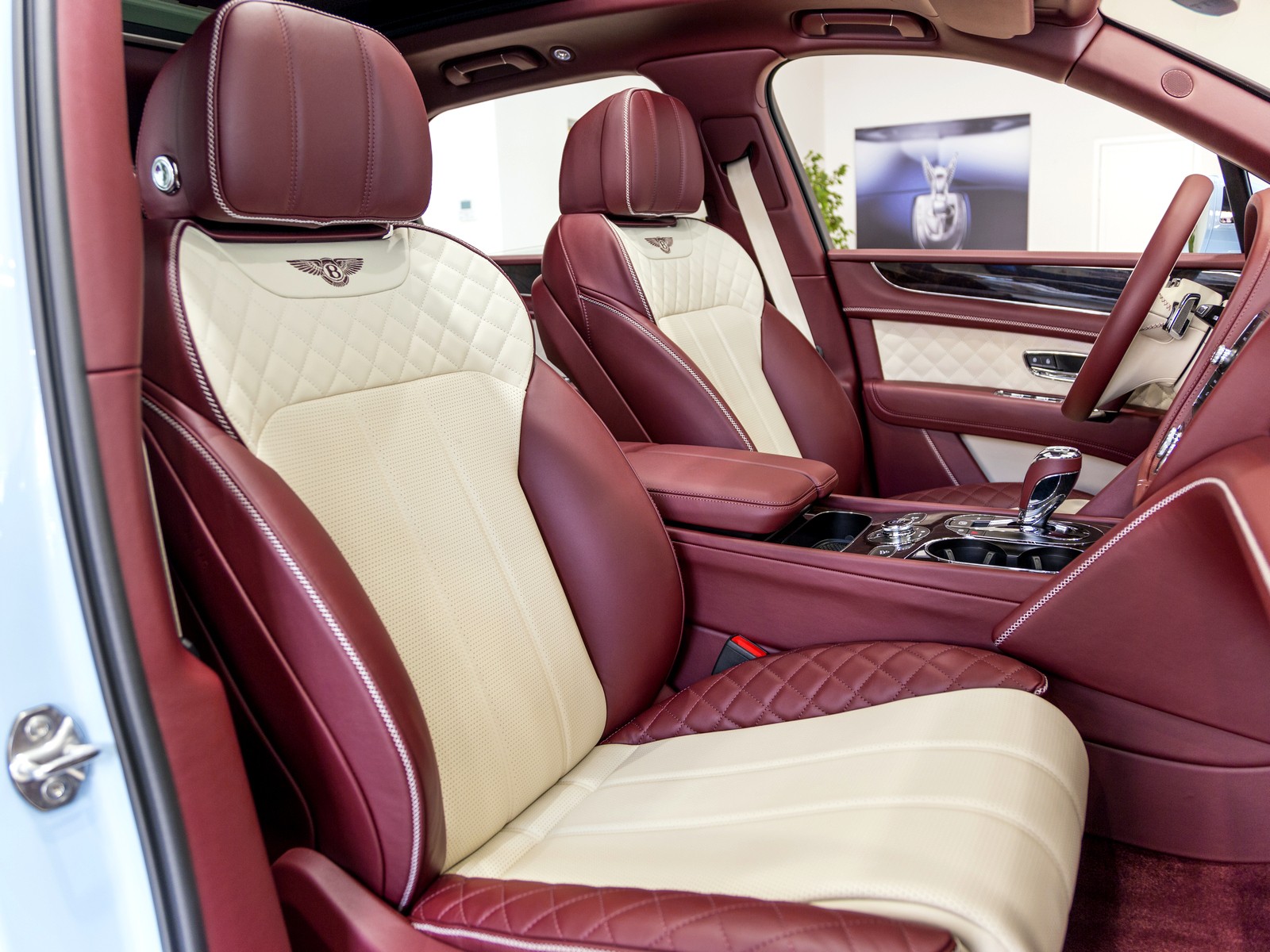 Bentley Bentayga: финальная коллекция 2020 - изображение 20-3 на Bentleymoscow.ru!