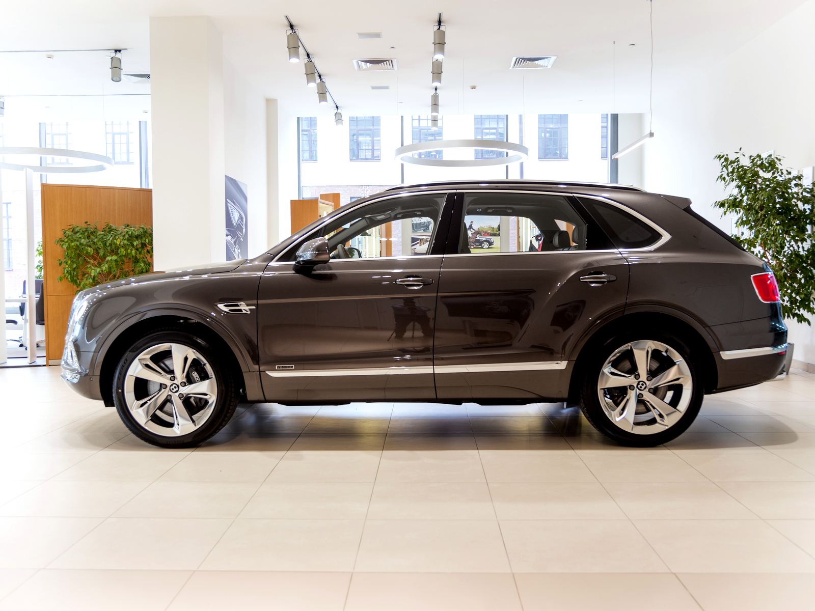 Bentley Bentayga: финальная коллекция 2020 - изображение 7-2 на Bentleymoscow.ru!