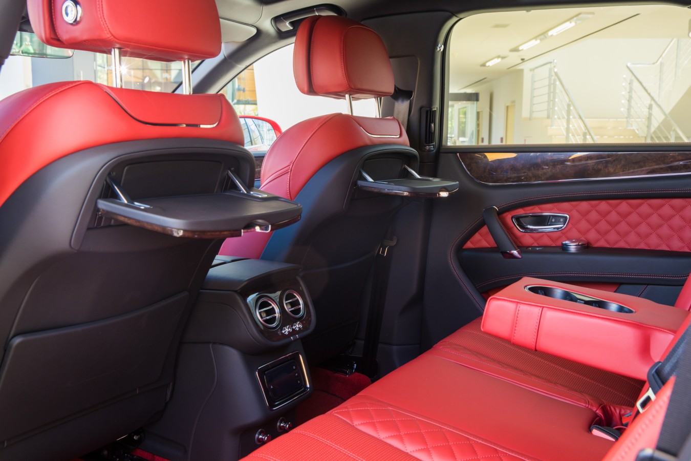 LADY`S COLLECTION SPB - изображение ABC_7284 на Bentleymoscow.ru!