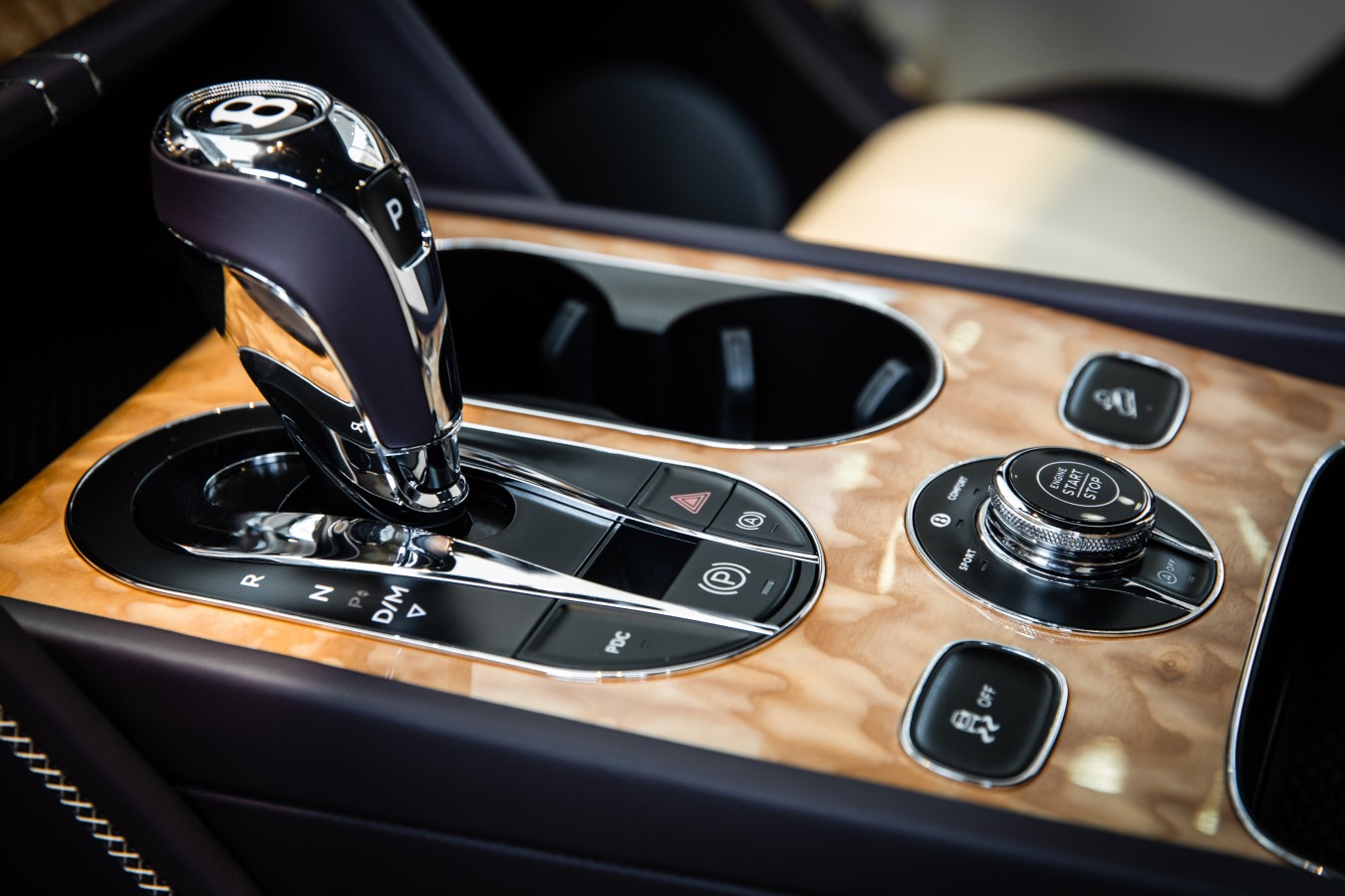 LADY`S COLLECTION SPB - изображение Bentayga-Diesel_011 на Bentleymoscow.ru!