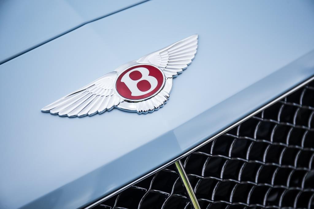 С НОВЫМ BENTLEY! ОТ 2 400 000 РУБ.* - изображение Continental-GT-V8-S-2 на Bentleymoscow.ru!