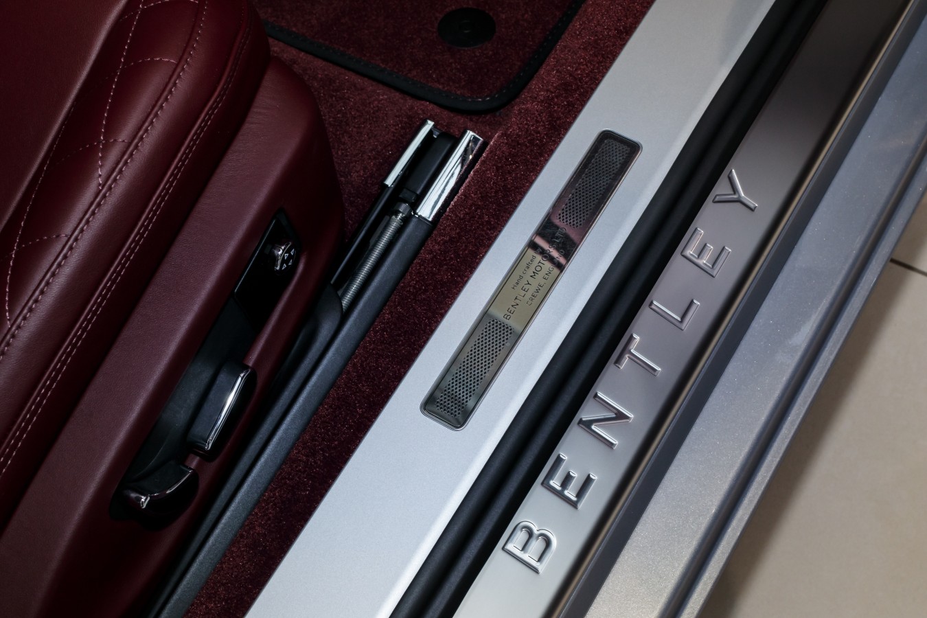 LADY`S COLLECTION SPB - изображение GT_1-1 на Bentleymoscow.ru!