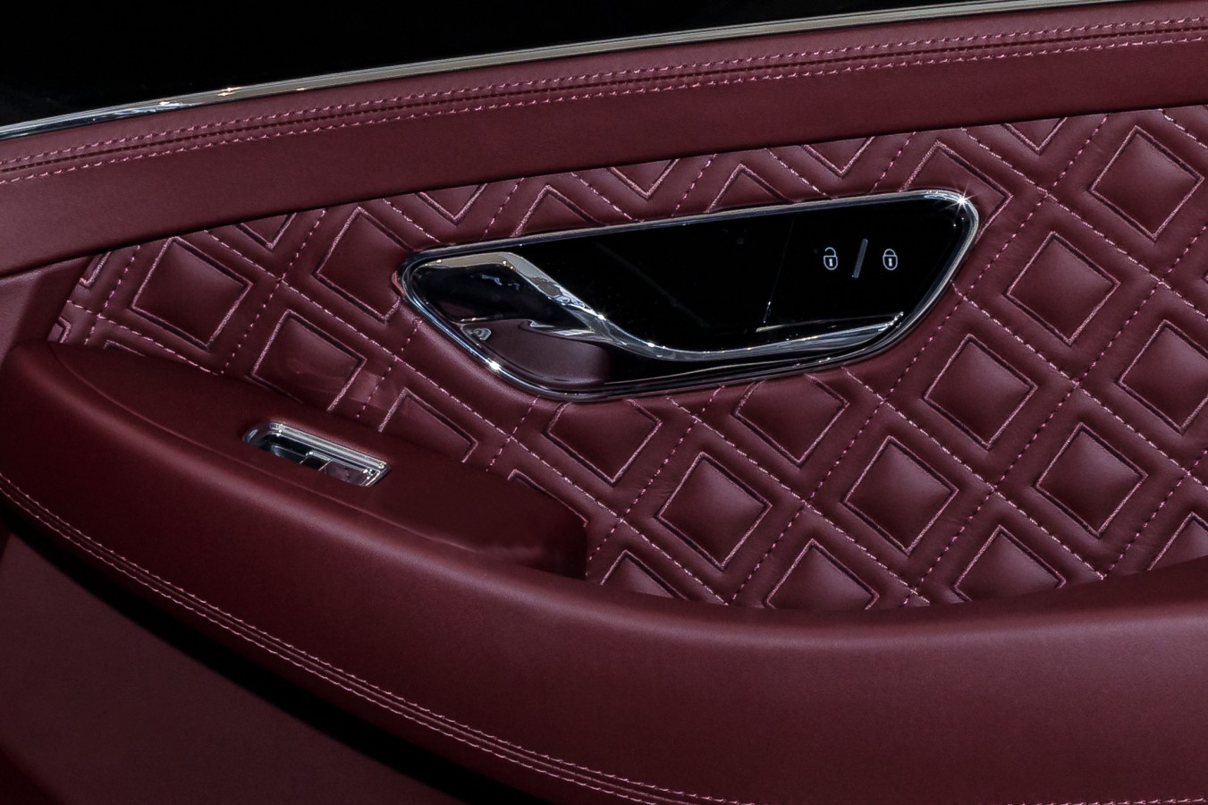 LADY`S COLLECTION SPB - изображение GT_1-10 на Bentleymoscow.ru!