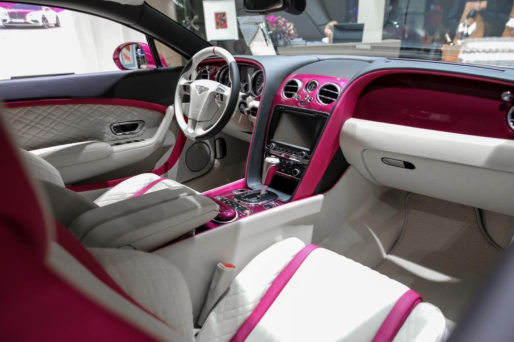 УНИКАЛЬНЫЙ BENTLEY CONTINENTAL GT V8             MAGENTA EDITION - изображение IMG-022 на Bentleymoscow.ru!