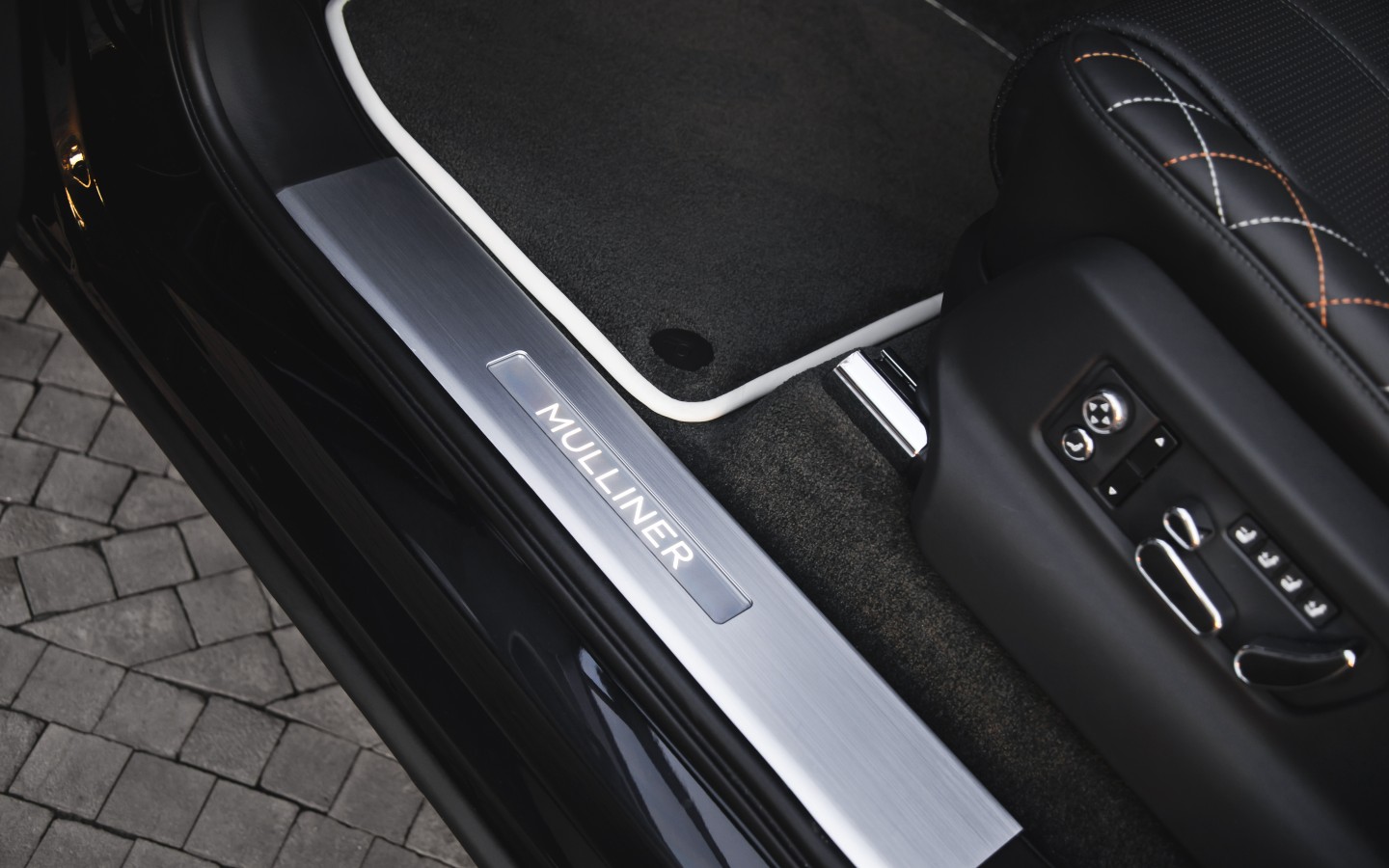 КОЛЛЕКЦИЯ BENTLEY BENTAYGA MULLINER - изображение IMG_0018 на Bentleymoscow.ru!