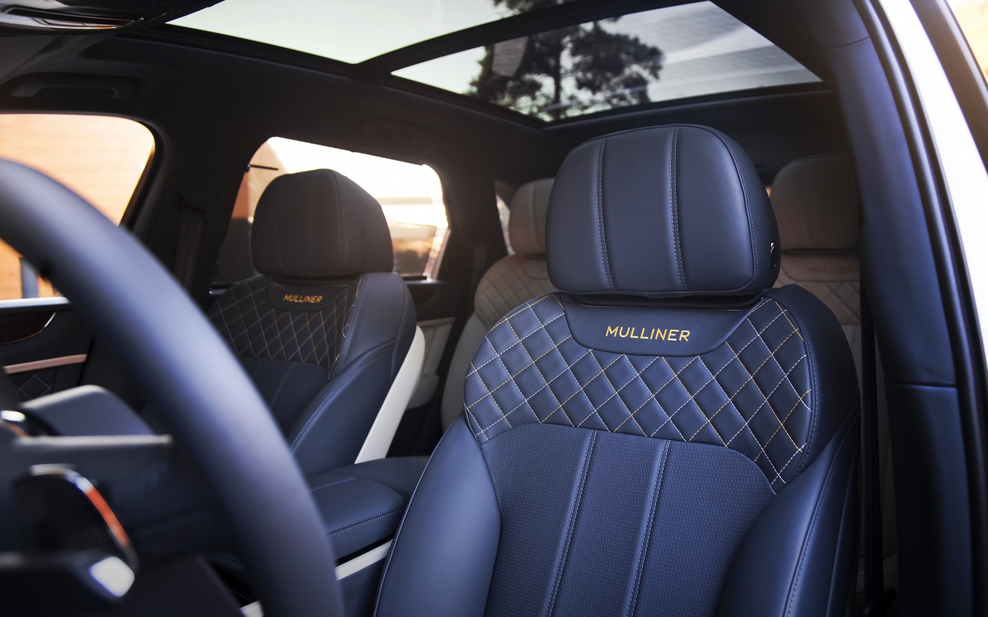 КОЛЛЕКЦИЯ BENTLEY BENTAYGA MULLINER - изображение IMG_0121 на Bentleymoscow.ru!