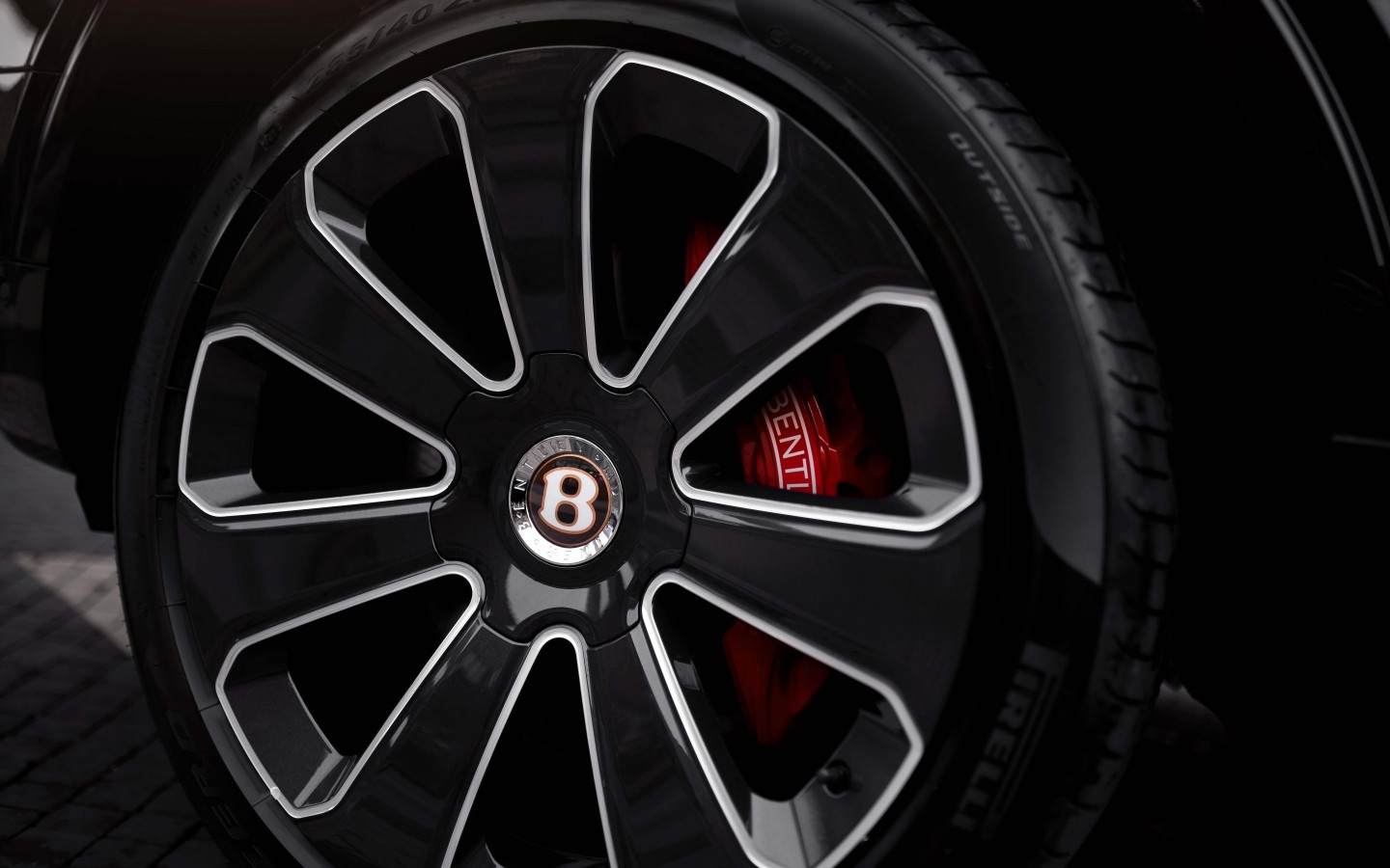 BENTLEY MULLINER COLLECTION - изображение IMG_0139 на Bentleymoscow.ru!