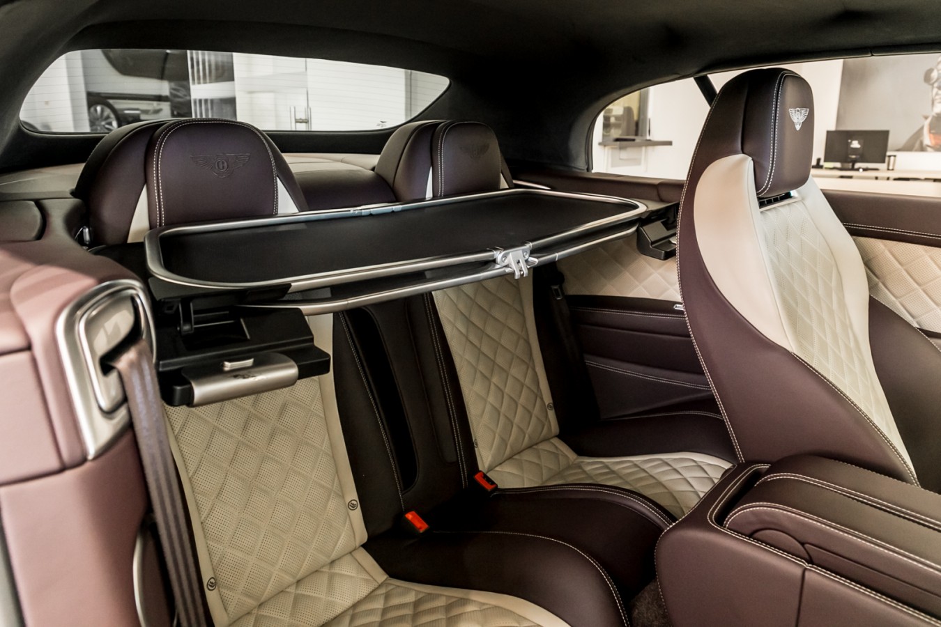 Линейка автомобилей с пробегом в Bentley Cанкт-Петербург - изображение IMG_0826 на Bentleymoscow.ru!