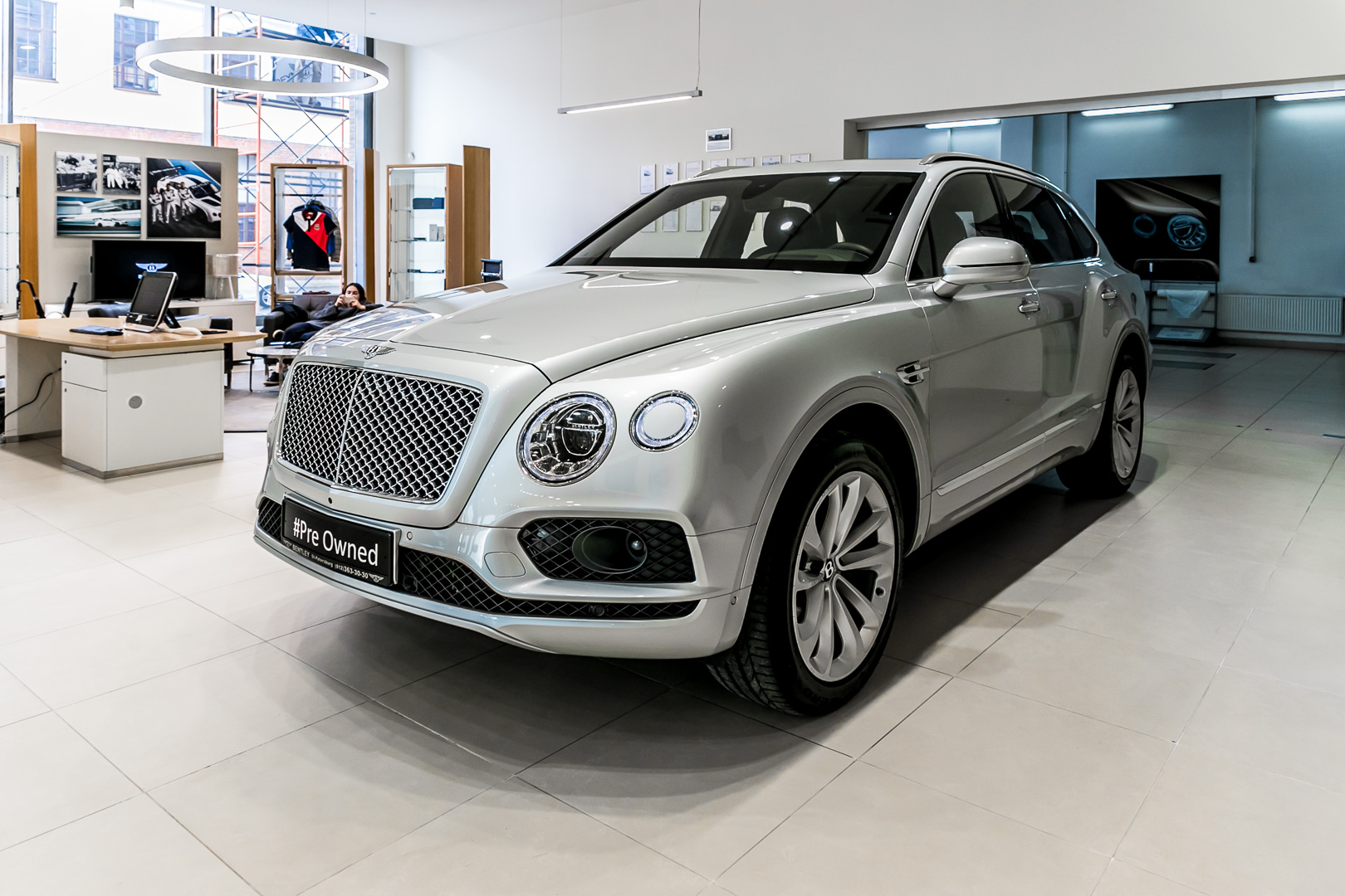 Линейка автомобилей с пробегом в Bentley Cанкт-Петербург - изображение IMG_3619 на Bentleymoscow.ru!