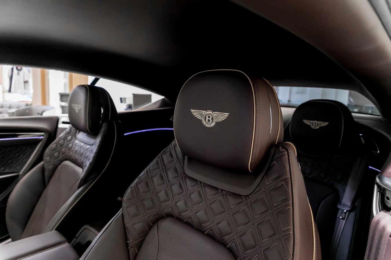 Линейка автомобилей с пробегом в Bentley Cанкт-Петербург - изображение IMG_4312 на Bentleymoscow.ru!