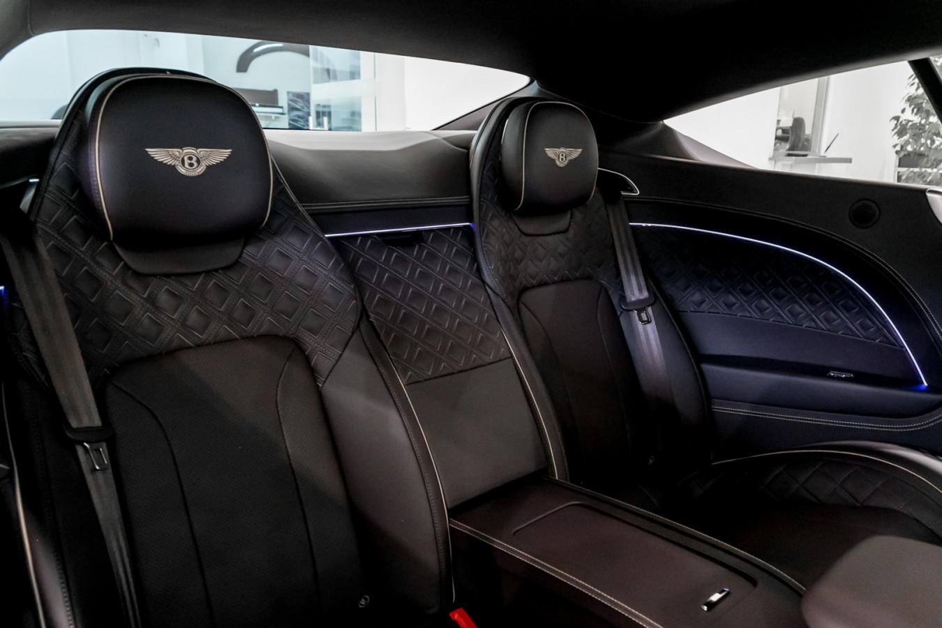 Линейка автомобилей с пробегом в Bentley Cанкт-Петербург - изображение IMG_4320 на Bentleymoscow.ru!