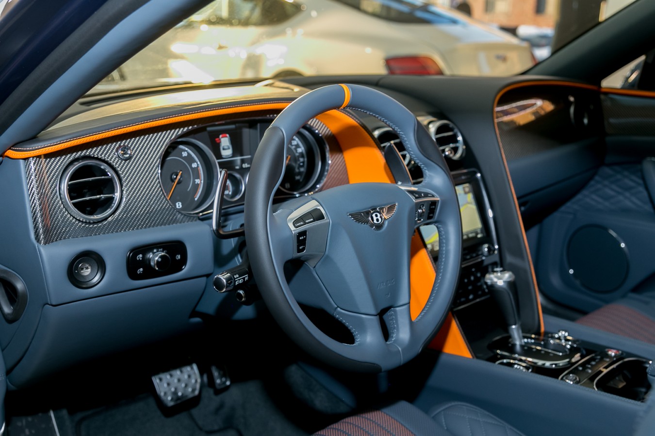 СОЗДАНО ВРУЧНУЮ В ВЕЛИКОБРИТАНИИ, ВЫБРАНО С ЛЮБОВЬЮ В РОССИИ - изображение IMG_8635 на Bentleymoscow.ru!