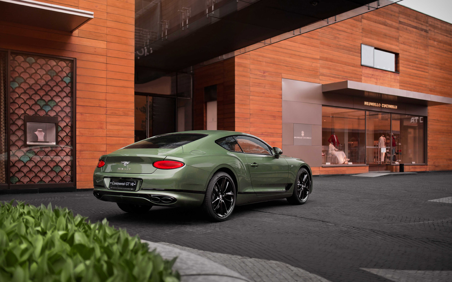 НОВЫЙ BENTLEY CONTINENTAL GT V8 - изображение IMG_9185 на Bentleymoscow.ru!