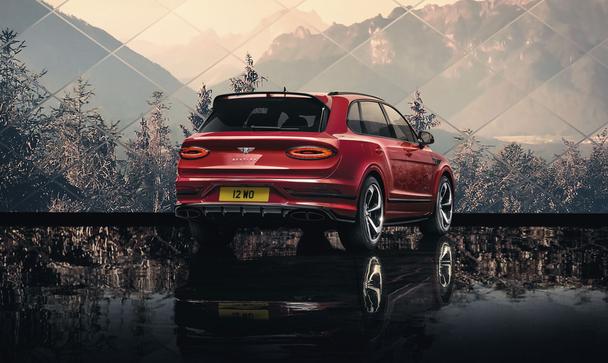 BENTLEY BENTAYGA S - изображение Imagery_Bentayga_S_Exterior_Rear_3-4 на Bentleymoscow.ru!