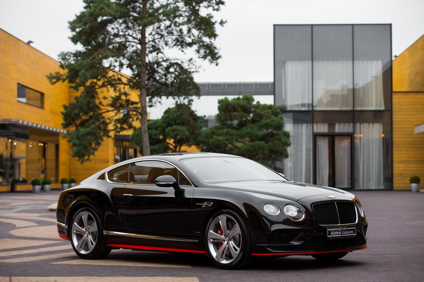 ЭКСКЛЮЗИВНАЯ ЛИМИТИРОВАННАЯ СЕРИЯ  BENTLEY CONTINENTAL GT V8 S  KOBRA EDITION II - изображение NICK3765 на Bentleymoscow.ru!