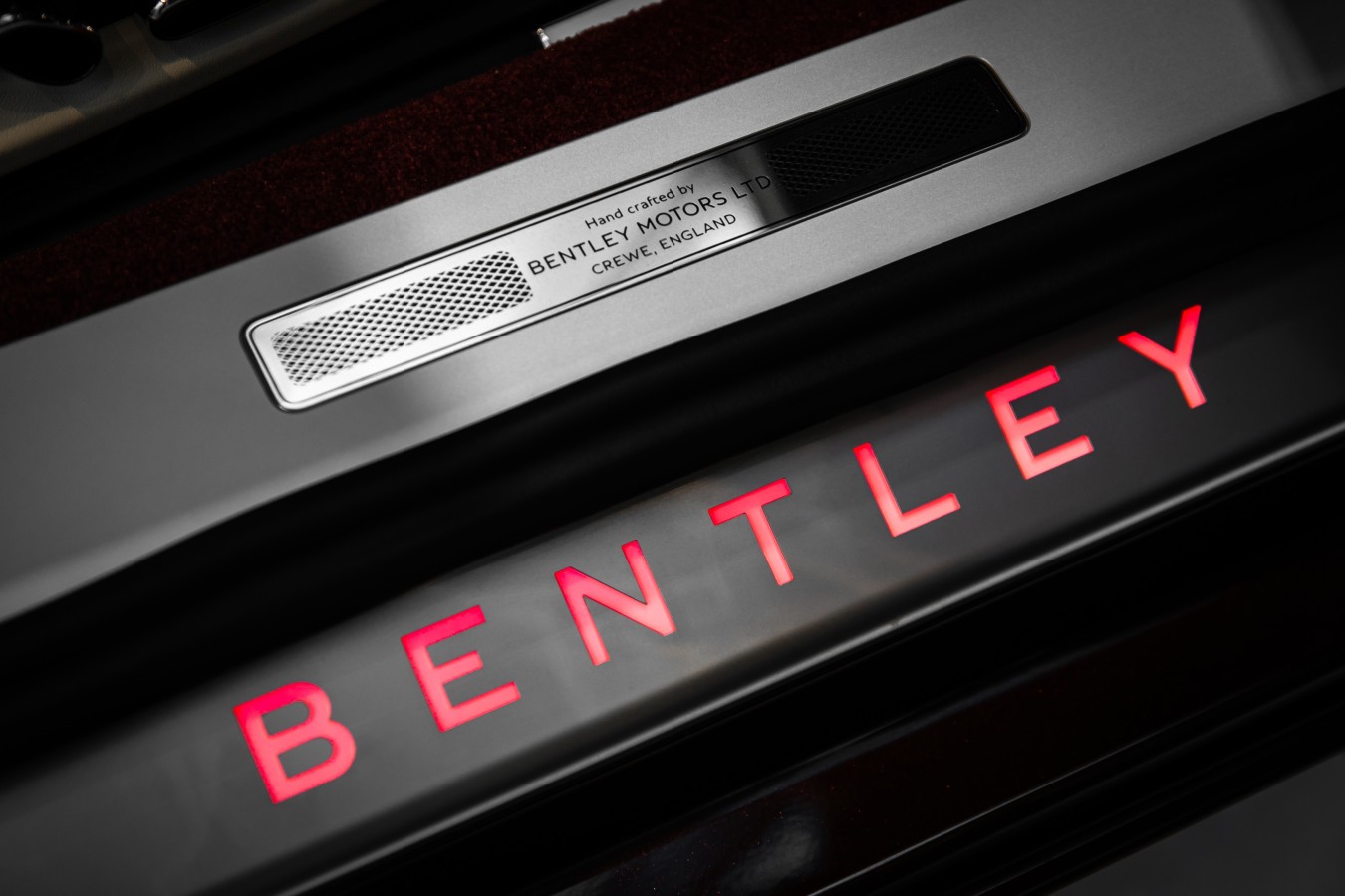 LADY`S COLLECTION SPB - изображение New-Continental-GT_010 на Bentleymoscow.ru!