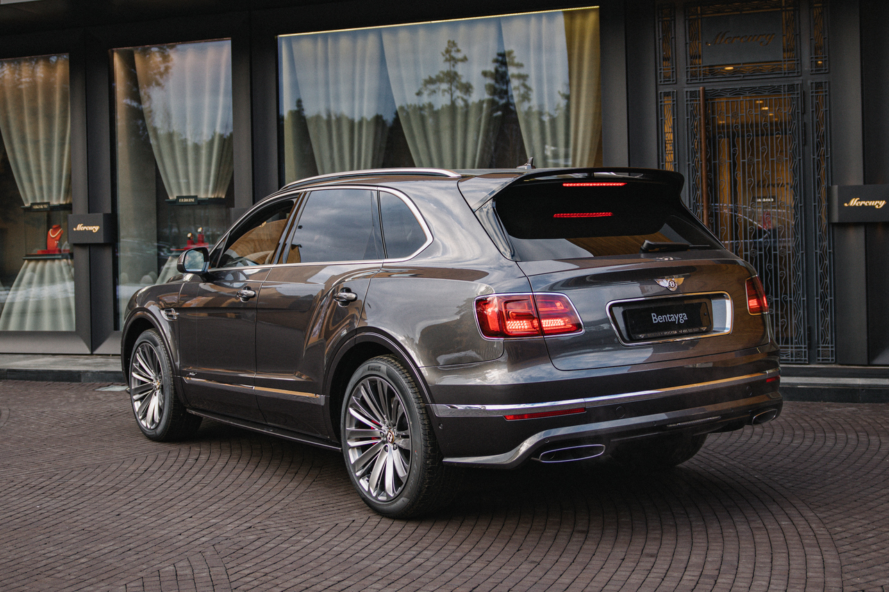 ВАШЕ ПРЕИМУЩЕСТВО НА BENTLEY BENTAYGA - изображение POLO8299_Easy-Resize.com_-1 на Bentleymoscow.ru!