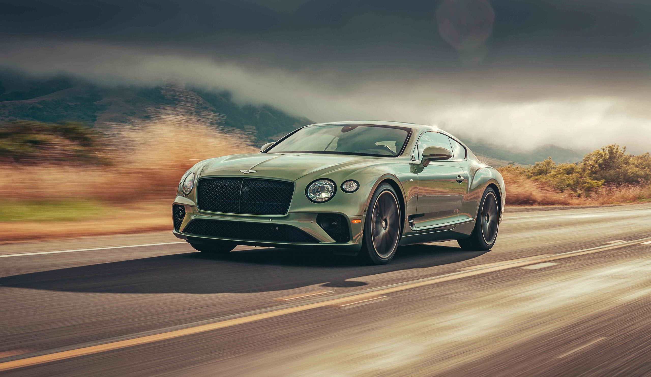 НОВЫЙ BENTLEY CONTINENTAL GT V8 - изображение RP-Bentley-Continental-GT-V8-66-scaled на Bentleymoscow.ru!