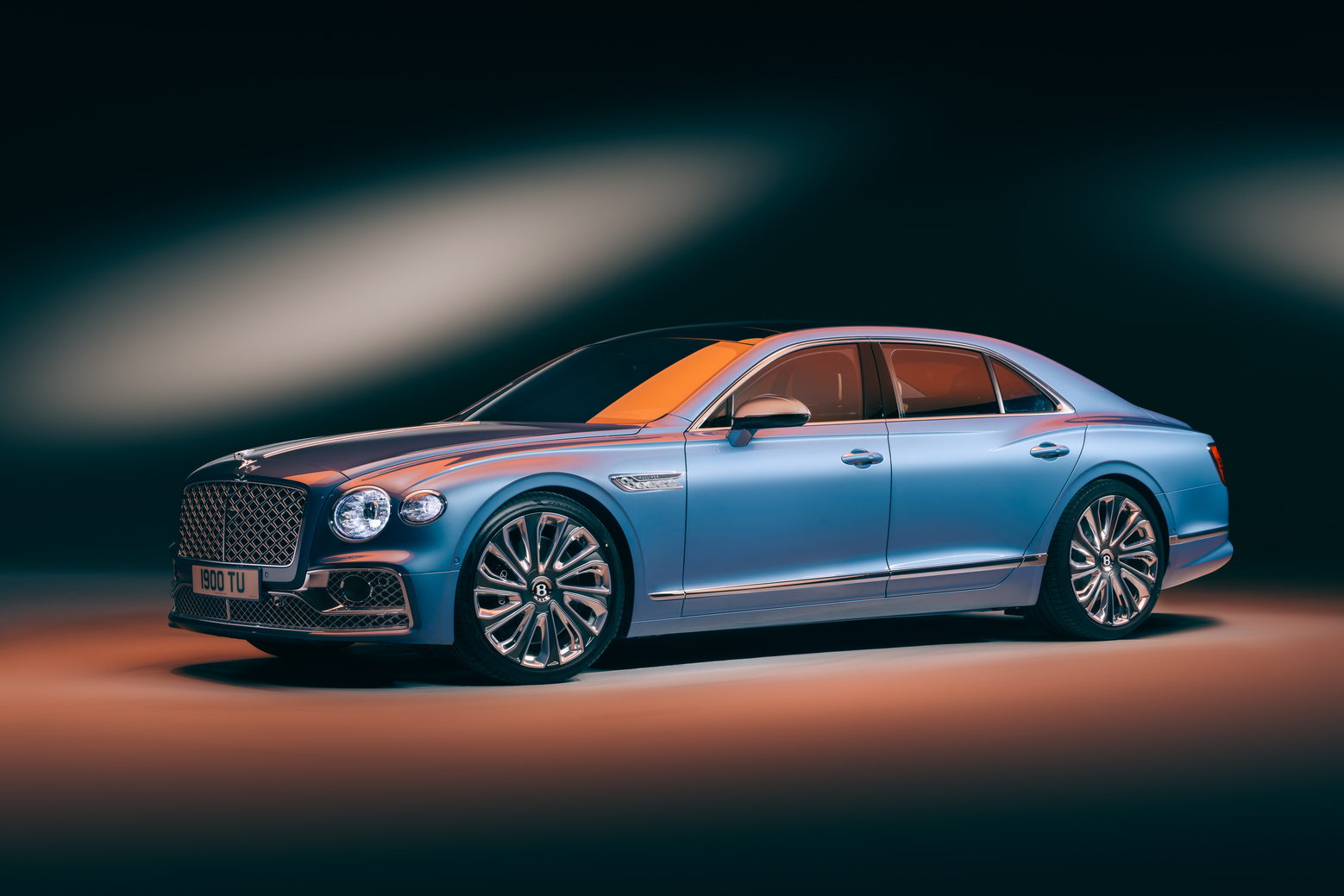 BENTLEY FLYING SPUR MULLINER - изображение jpeg-Imagery_Flying-Spur-Mulliner_Flying-Spur-W12-Mulliner-Front-7-8-1 на Bentleymoscow.ru!