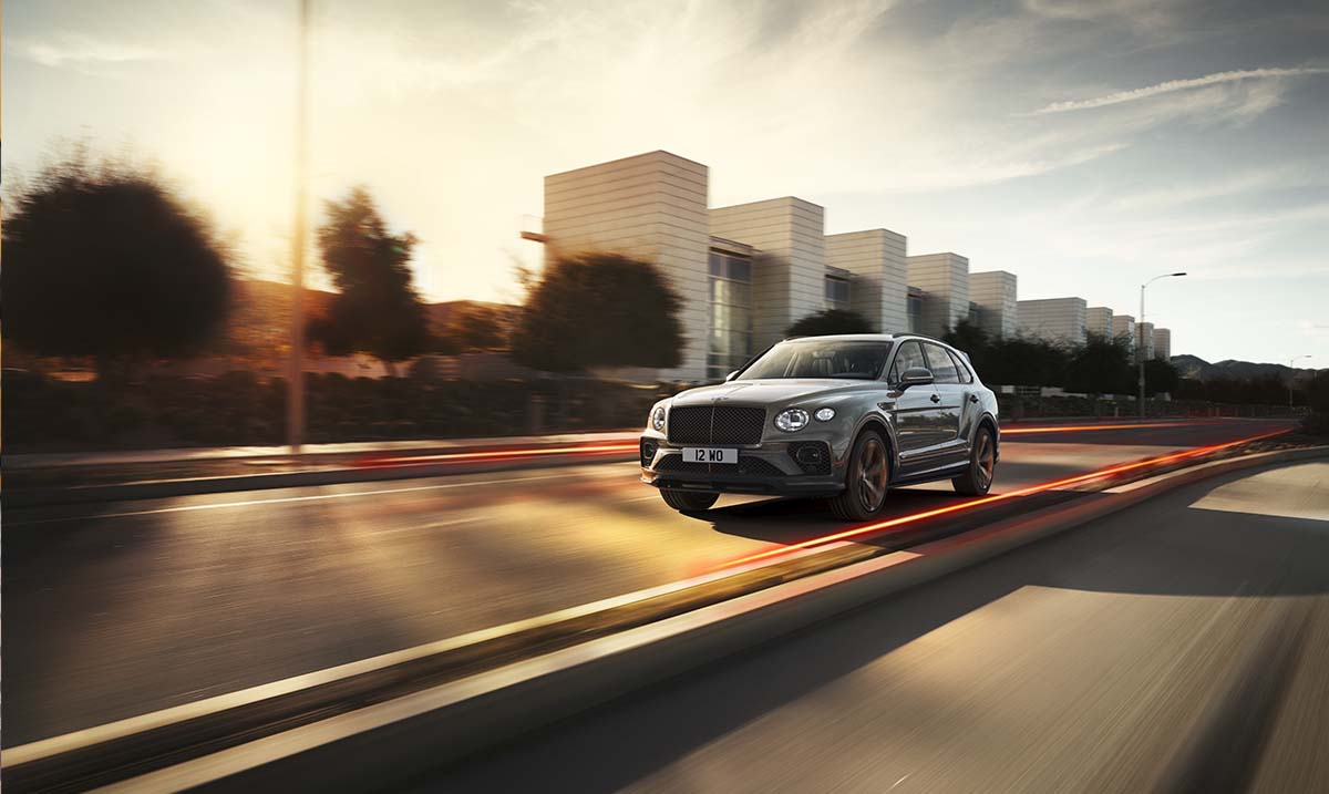 ВСТРЕЧАЙТЕ НОВЫЙ BENTLEY BENTAYGA - изображение slider-1-1 на Bentleymoscow.ru!