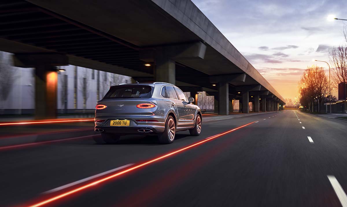 ВСТРЕЧАЙТЕ НОВЫЙ BENTLEY BENTAYGA - изображение slider-2-2 на Bentleymoscow.ru!