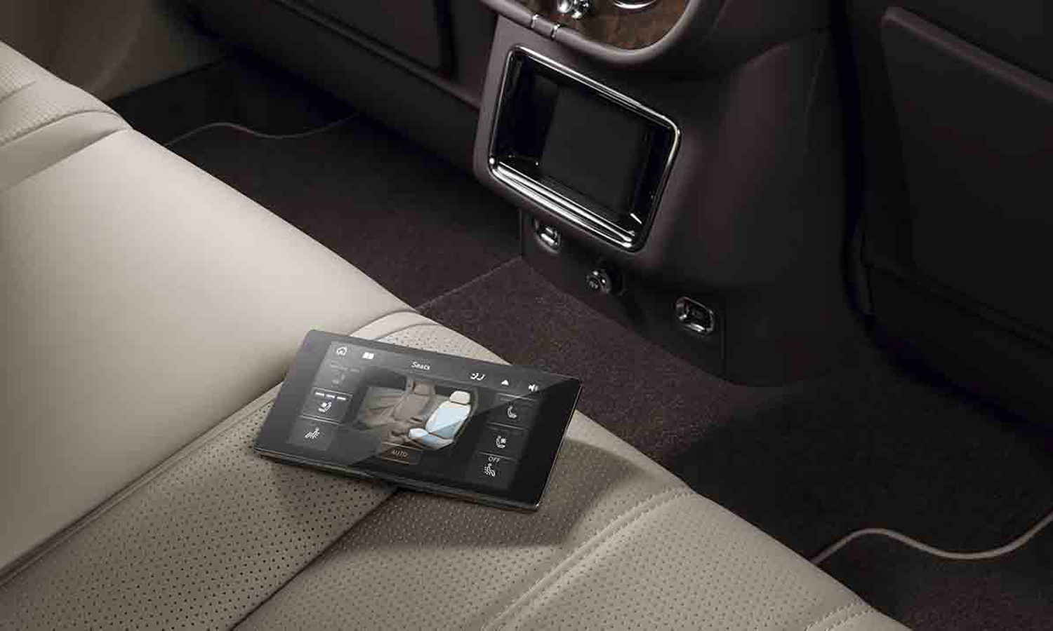 ВСТРЕЧАЙТЕ НОВЫЙ BENTLEY BENTAYGA - изображение slider-5-2 на Bentleymoscow.ru!